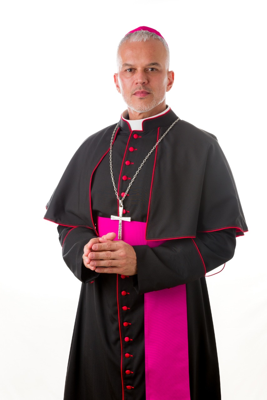 Dom Andherson Franklin Lustoza de Souza (Bispo Auxiliar